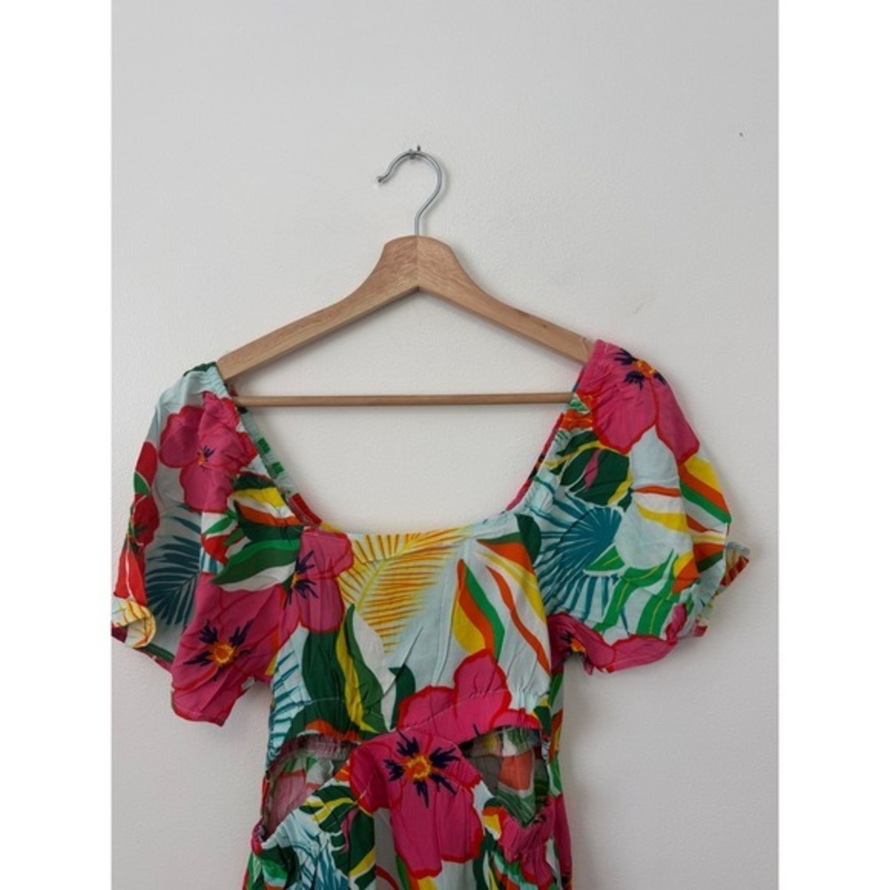 Fusionista Floral Mini Dress with Cut-Outs – Size Medium – NWT – Women's - Picture 2 of 6